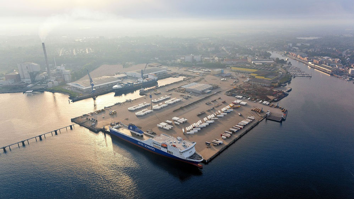 Port_of_Kiel%2016x9 (700x393, 279Kb)