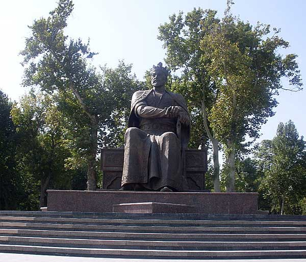 Памятник Тимуру в Самарканде (600x514, 262Kb)