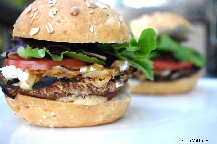Gribnoi_byrger_Balsamic_Portobello (700x464, 180Kb)