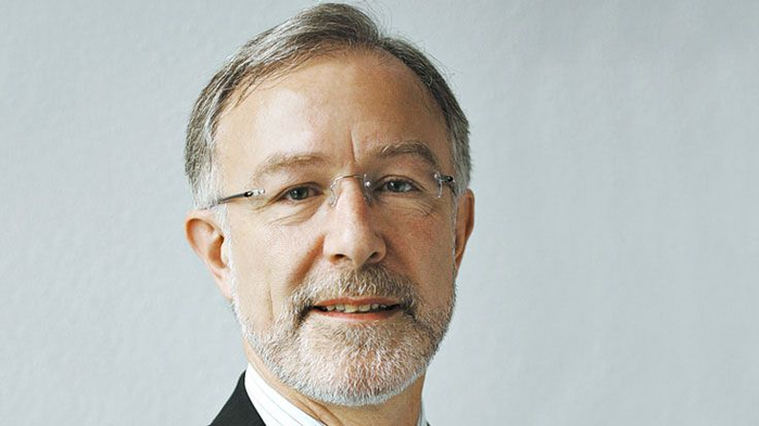 Hapag-Lloyd Chief Operating Officer Anthony Firmin (700x393, 161Kb)