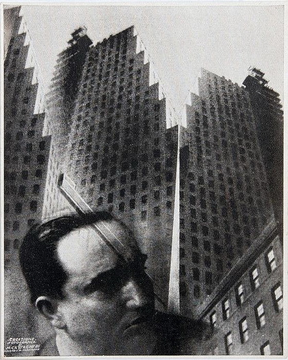  Fortunato Depero in New York, 1931. New York  Su! Su! Su! Su! Photograph by Mario Castagneri. (560x700, 204Kb)