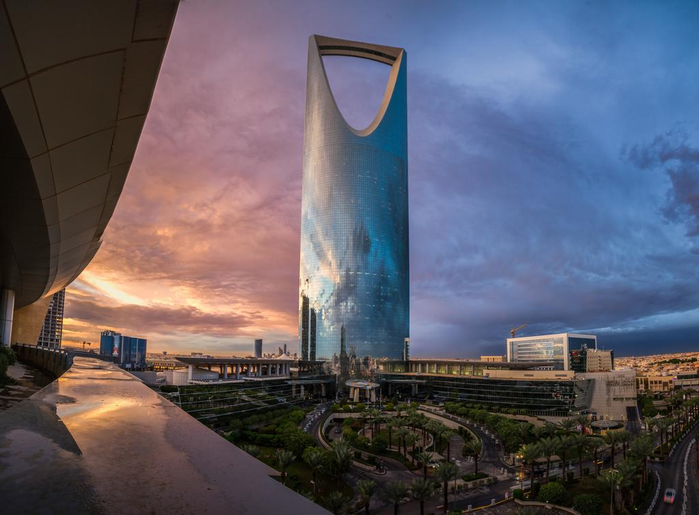 the Four Seasons Hotel Riyadh (700x515, 293Kb)