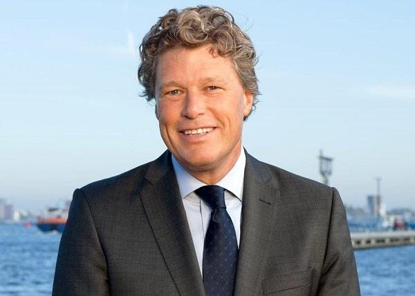 Port of Amsterdam CEO Koen Overtoom (600x429, 105Kb)