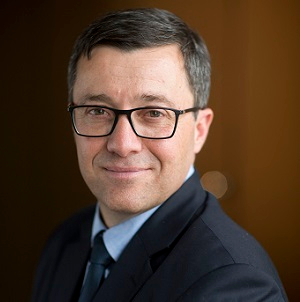 Dunkirk CEO Stephane Raison (300x302, 72Kb)