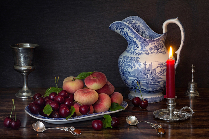 Still-life_Candles_Peaches_Cherry_Jug_container_528762_1280x853 (700x466, 387Kb)