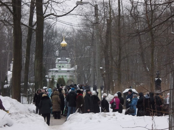 Ксения блаженная Петербургская часовня зимой