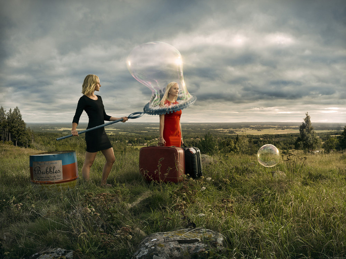 lets-leave-Erik-Johansson (700x525, 428Kb)