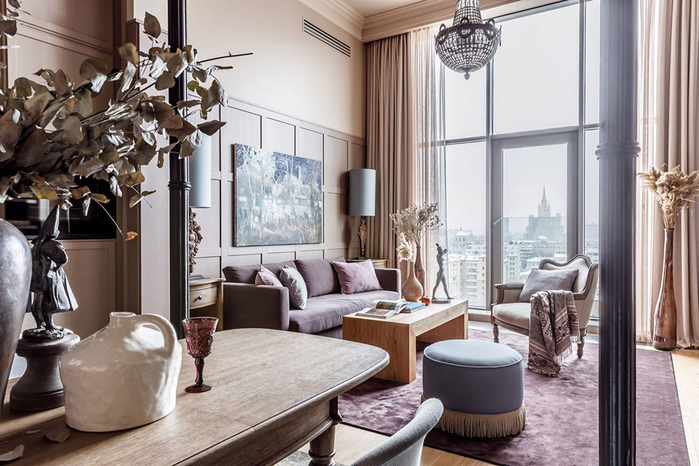 modern-classic-design-with-high-ceiling-in-moscow-pufikhomes-1 (700x466, 358Kb)