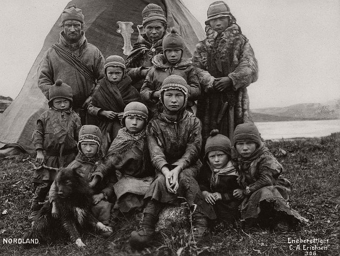 vintage-sami-people-and-arctic-1900s-07 (700x528, 96Kb)