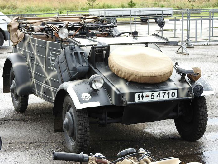 Kubelwagen Type 82_1 (700x525, 462Kb)