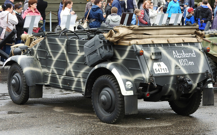 Kubelwagen Type 82_2 (700x437, 426Kb)