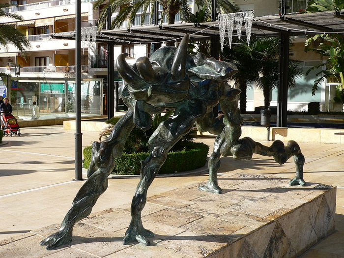 Salvador_Dali07 (700x525, 507Kb)