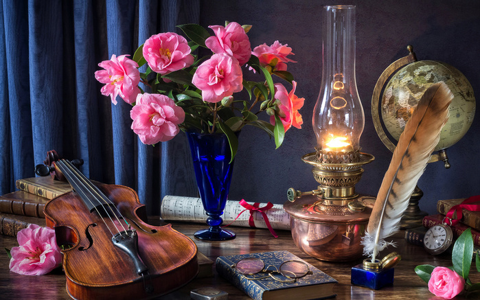 Still-life_Camellia_Kerosene_lamp_Violin_Feathers_543780_2560x1600 (700x437, 198Kb)