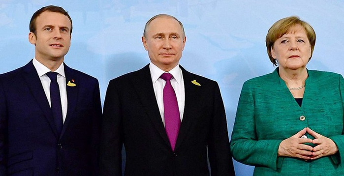 Putin-Makron-Merkel (700x358, 235Kb)