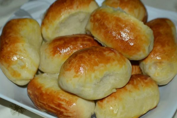 drozhzhevye-pirozhki-malyshki-v-duxovke (600x400, 36Kb)