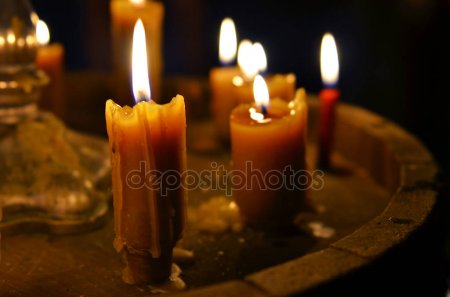 depositphotos_133482698-stock-photo-antique-candle-burning (450x297, 19Kb)