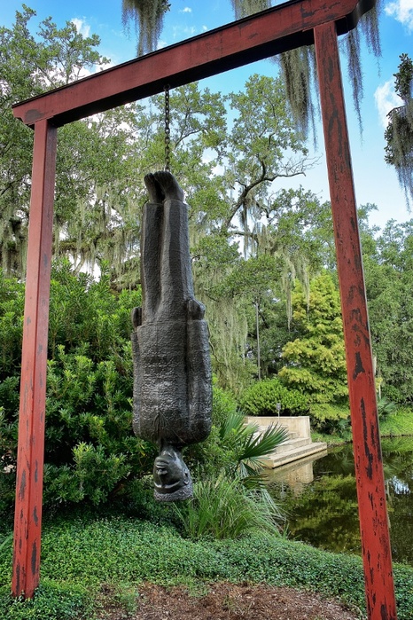 Travelin-Light-by-Saar-NOMA-Sculpture-Garden-New-Orleans (466x700, 216Kb)