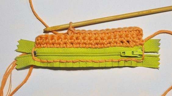 3937411_sposobynezametnovshitmolniyuvvjazanoepolotnoimagesbig_1_1_ (564x316, 34Kb)