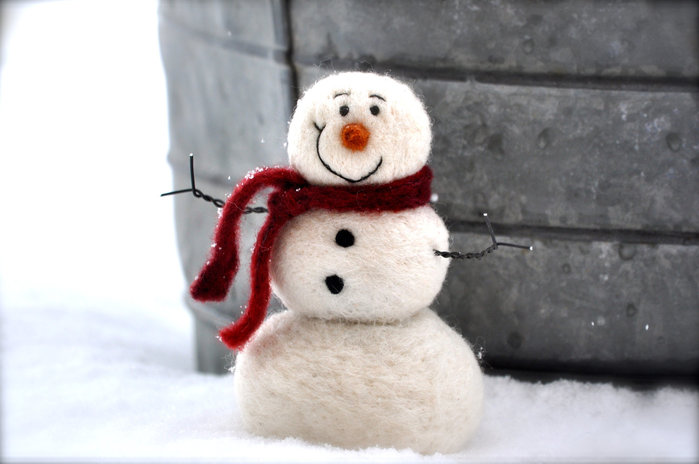 Cute-needle-felted-snowman (700x464, 50Kb)