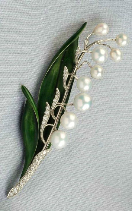 3171a0117b971bbb28035a1e9452431f--pearl-brooch-lily-of-the-valley (437x700, 280Kb)