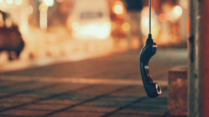 telefonnaia_trubka_telefon_razmytost_138035_1280x720 (700x393, 106Kb)