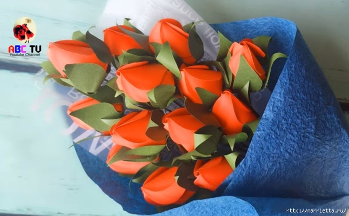 Букет бумажных цветов из бутонов роз (1) (700x433, 193Kb)