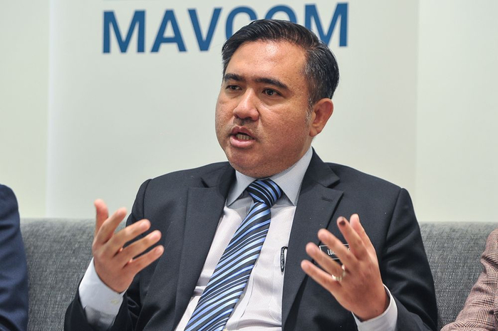 Malaysia Transport Minister) Anthony Loke (700x465, 227Kb)