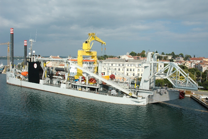 Zheng He  Cutter Suction Dredger (700x466, 394Kb)