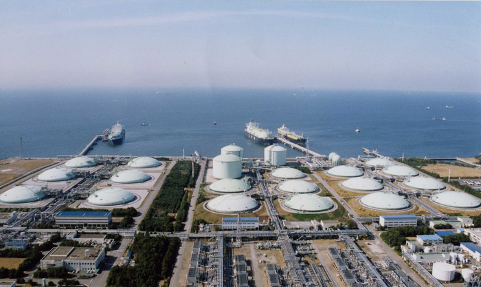 lng-terminal-tianjin-jpg (700x417, 316Kb)