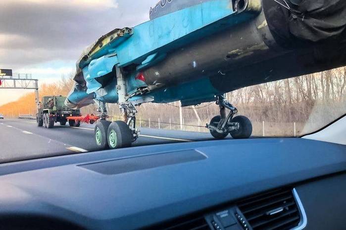 1572588253_roadsukhoi_30 (700x466, 42Kb)