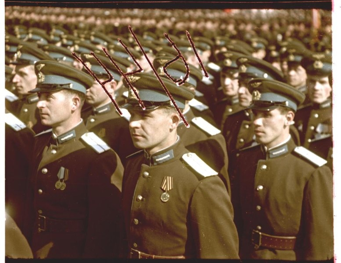 Первомайская демонстрация 1947 г. в Москве. Владислав Микоша5 (700x539, 352Kb)