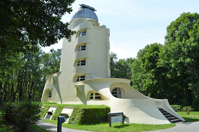 3890868_Einsteinturm (700x463, 165Kb)