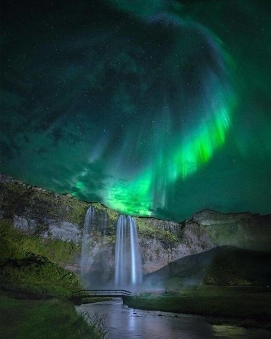 Северное сияние в исландии фото