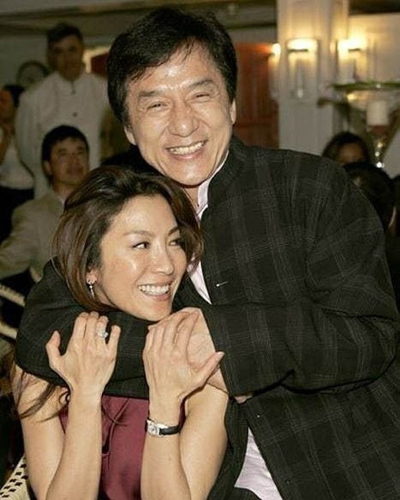Джеки Чан с женой