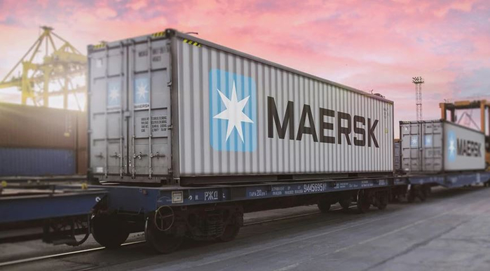 Maersk-container-train (700x387, 204Kb)
