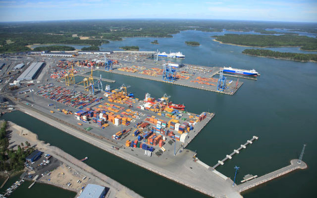 Port of Helsinki (640x400, 206Kb)