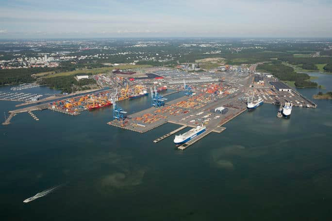 Port of Helsinki (684x456, 165Kb)