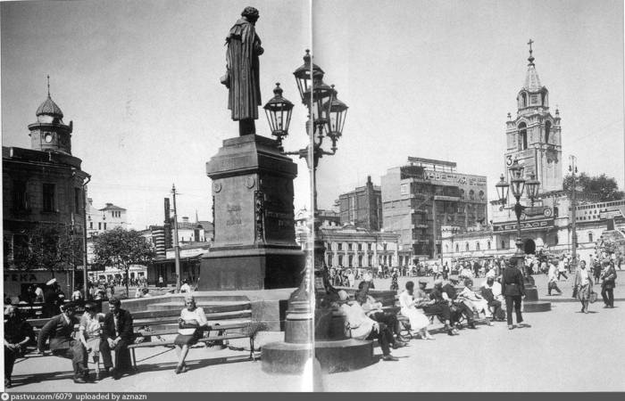 Pushkinskaya-pl.-pamyatnik-Pushkinu-1931.. (700x450, 51Kb)