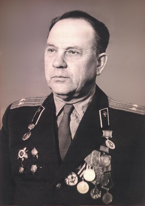   Aleksandr_Vasilevich_Bozhev (466x662, 73Kb)