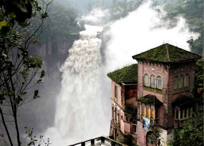 inside-old-abandoned-hotels-abandoned-haunted-hotel-del-salto (700x502, 63Kb)