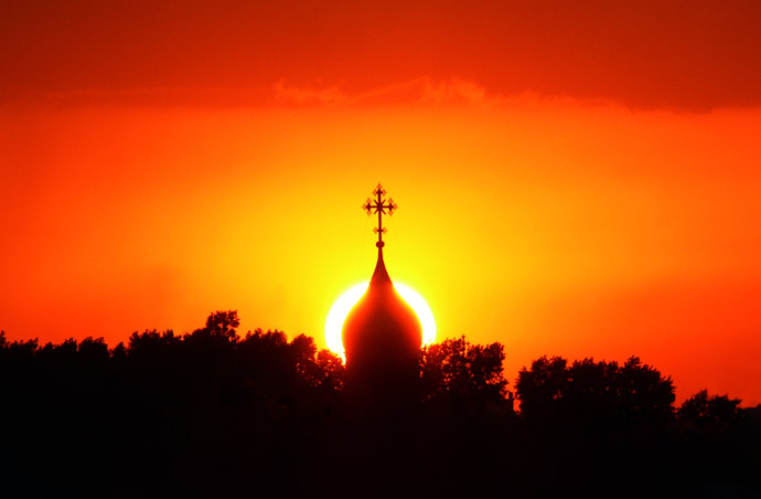 Храм Освещенный солнцем