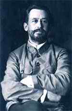 4474615_Vsevolod_Viktorovich_Stratonov__1922_god_ (150x229, 4Kb)