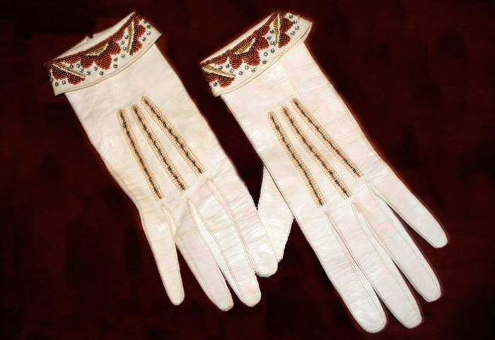 4432201_podarok__1450683319_gloves5 (700x482, 98Kb)