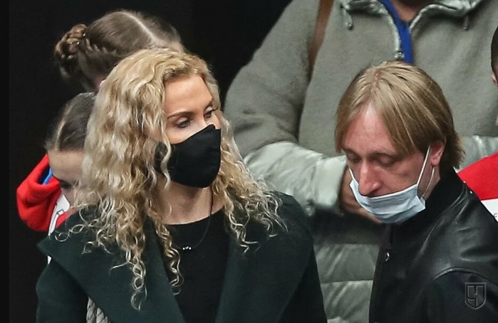 5845565_Eteri_plushenko1 (700x454, 96Kb)