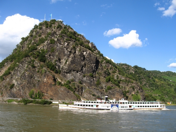 2714816_Loreley_rhine_valley_wp_d_schmidt_08_07 (700x525, 298Kb)