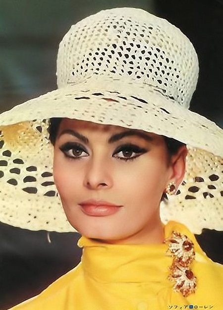 127789209_127783711_post31151014461132654492 (450x625, 245Kb)