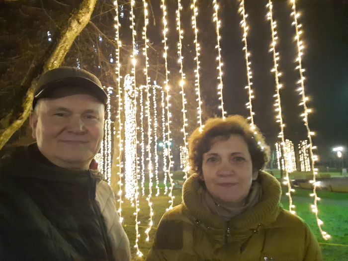 Портрет - Александр с женой в новогоднюю ночь (700x525, 433Kb)