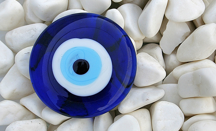 greek_blue_eye(01) (700x425, 343Kb)