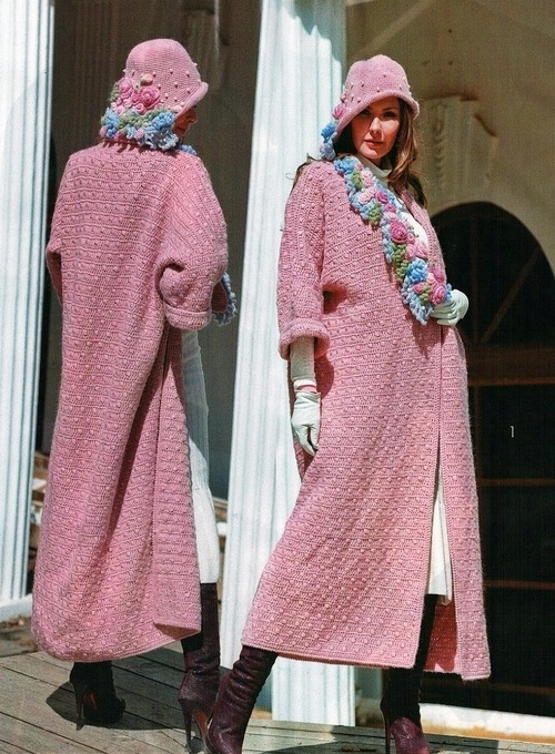 Розовое вязаное пальто для малыша крючком | Вязание спицами и крючком – Азбука вязания