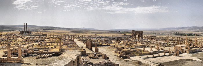 Timgad_Ruins_Panorama (700x229, 197Kb)